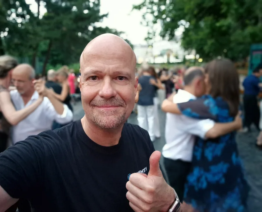 Andreas de Tangonautics auf einer Milonga